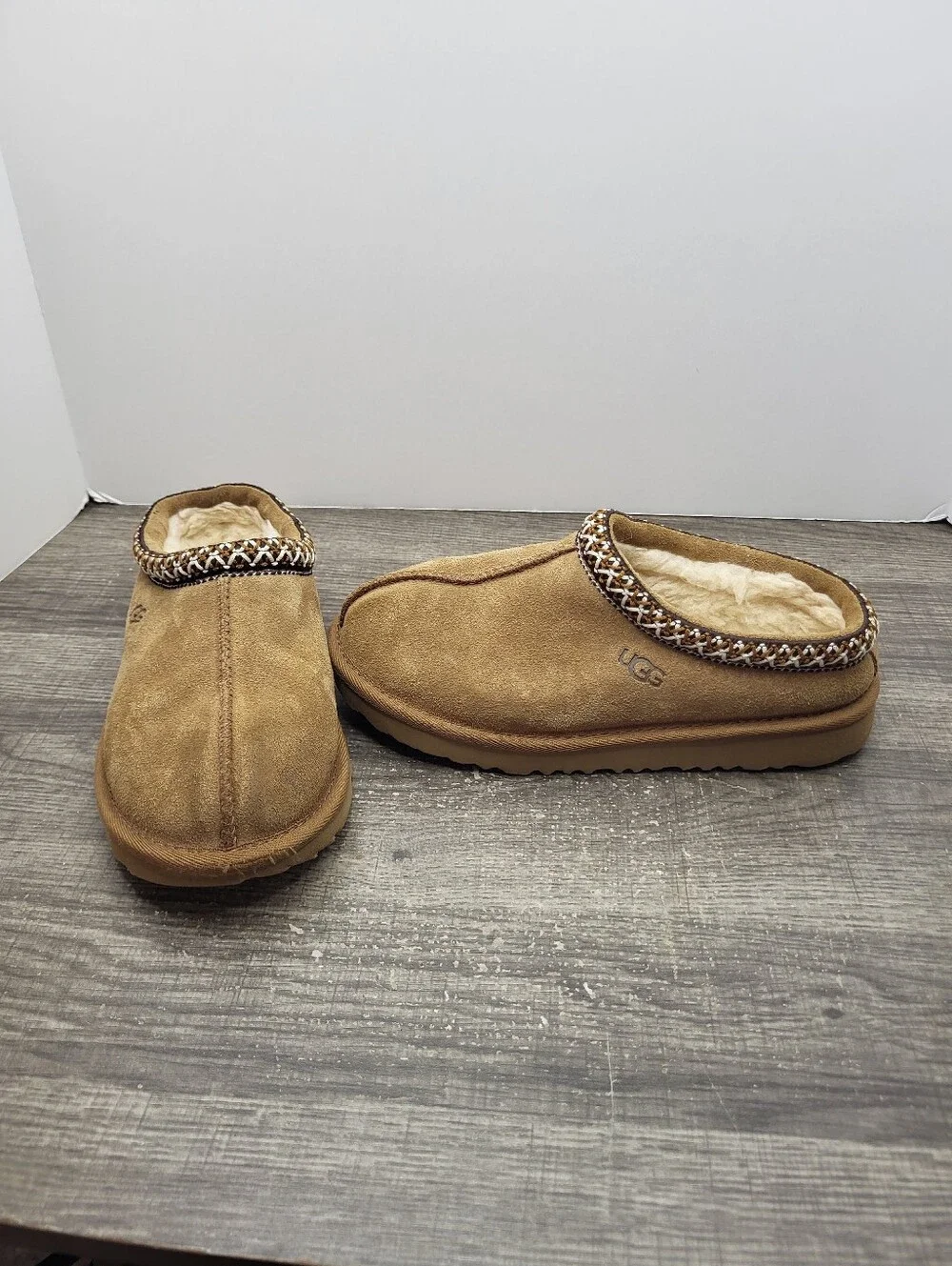 UGG Tasman II Kids' Slipper Size 2 Chestnut Suede Slip-On